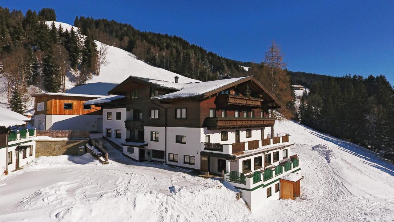 Bed and Breakfast Gästehaus Standardhaus Saalbach Exterior foto